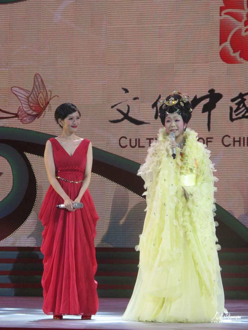 火狐电竞平台:喜迎中国共产党建立100周年艺术系列运动黄埔书法新力军作品展(图3) 火狐电竞官网